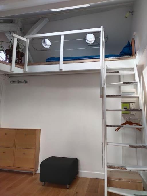 Studio Sous Les Toits Et Mezzanine - Vincennes Exteriör bild